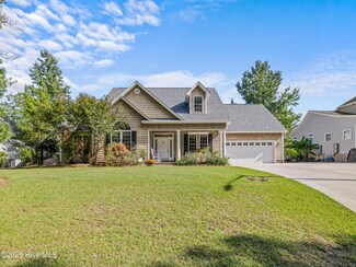 302 Breckenridge Ln, New Bern, NC 28560