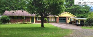 452 Mount Jefferson State Park Rd, West Jefferson, NC 28694