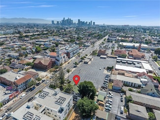 1470 W Adams Blvd, Los Angeles, CA 90007