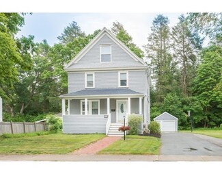 73 Rhoades Ave, East Walpole, MA 02032