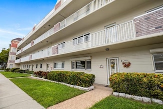 2262 Swedish Dr Unit 8, Clearwater, FL 33763