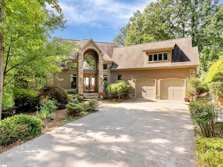 114 High Rock Ridge Dr, Landrum, SC 29356