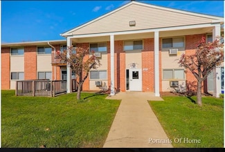 685 E Fullerton Ave Unit 201, Glendale Heights, IL 60139
