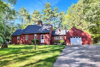 24 Old Coach Ln, Amherst, NH 03031