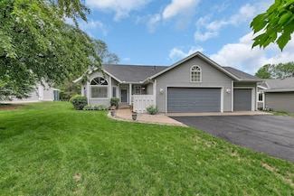 922 21st St SE, Saint Cloud, MN 56304