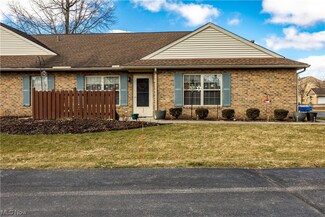 140 Bentley Dr Unit 19, Elyria, OH 44035