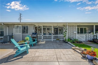 1580 Monterey Rd Unit 14K, Seal Beach, CA 90740