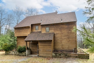 446 Abbey Rd, Woodstock, NY 12498
