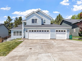 5125 Hickory Ln, Klamath Falls, OR 97601