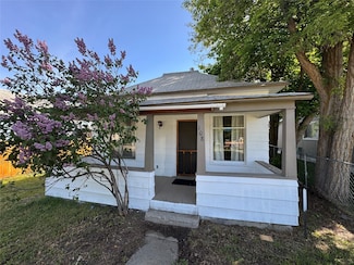 108 E Meany St, Plains, MT 59859