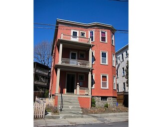 29 Forest St Unit 1, Somerville, MA 02143