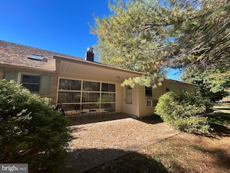 1104 Cromwell Rd, Glenside, PA 19038