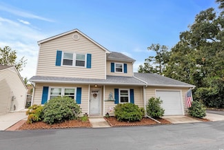 927 Woodmere Ct, North Myrtle Beach, SC 29582