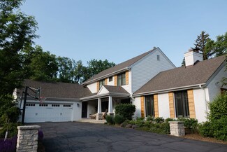 536 Mead Ct, Geneva, IL 60134