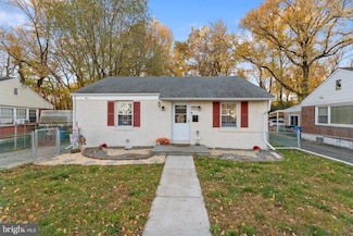 5604 Fleetwing Dr, Levittown, PA 19057