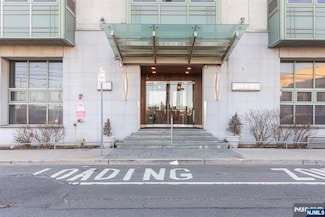 689 Luis Munoz Marin Blvd Unit 808, Jersey City, NJ 07310