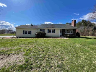 6 River Rd, Amherst, NH 03031