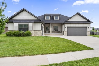 1816 N Bristol Ave, Springfield, MO 65802