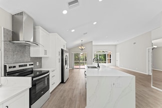 2022 Bonisle Cir, Riviera Beach, FL 33418