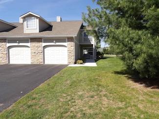 2546 Edgewood Dr, Beloit, WI 53511