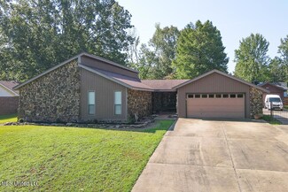 4661 Big Horn Dr S, Nesbit, MS 38651