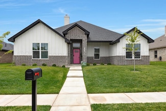8100 Pensacola Ave, Amarillo, TX 79118