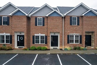 102 Cedar Point Ln, Harrisonburg, VA 22802