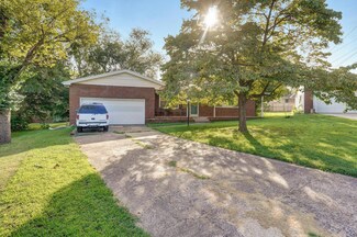 959 E Sayer St, Springfield, MO 65803