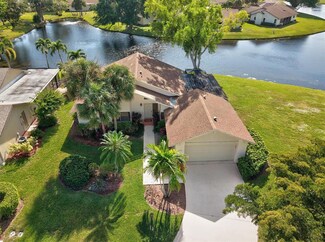5644 Willow Creek Ln, Delray Beach, FL 33484