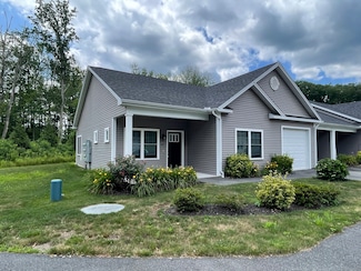 37 Hunters Ln Unit 64, Southington, CT 06489