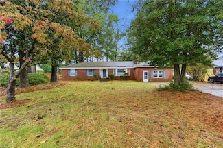 5221 High St W, Portsmouth, VA 23703