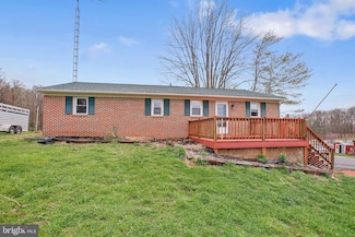 10460 Martinsburg Rd, Hedgesville, WV 25427