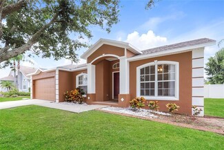 5499 Moon Valley Dr, Lakeland, FL 33812
