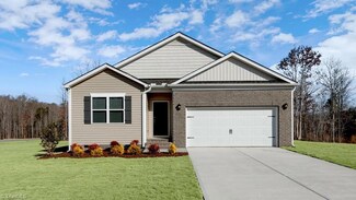 228 Falcon Ln, Lexington, NC 27295