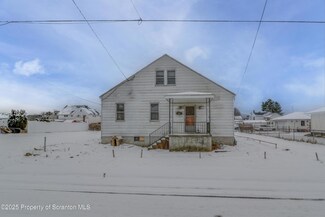 3249 Cedar Ave, Scranton, PA 18505