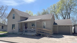 24 N Gaylord Ave, Nora Springs, IA 50458