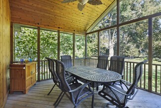 9759 Tree Farm Rd, Eden Prairie, MN 55347