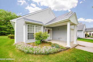 585 Waterford Dr, Manchester, NJ 08759