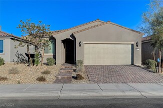 6810 Laguna Blanca St, North Las Vegas, NV 89086