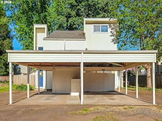 220 SE 28th Ave, Hillsboro, OR 97123