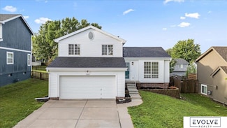 14607 Larimore Ave, Omaha, NE 68116