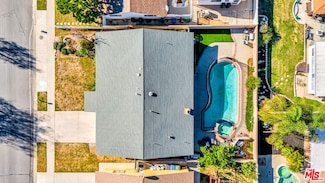 2425 Dusan St, Simi Valley, CA 93065