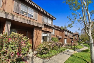 1320 Stonewood Ct, San Pedro, CA 90732