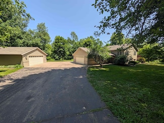 n6418 Wittmorr Rd, Wittenberg, WI 54499