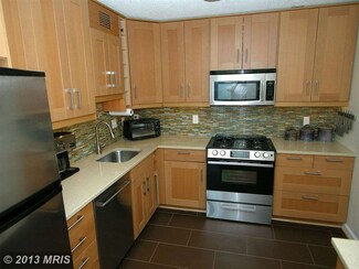 5225 Pooks Hill Rd, Bethesda, MD 20814