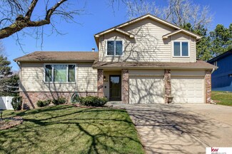 13964 Arbor Cir, Omaha, NE 68144