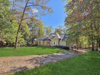 300 Westwoods Dr, Ellijay, GA 30540