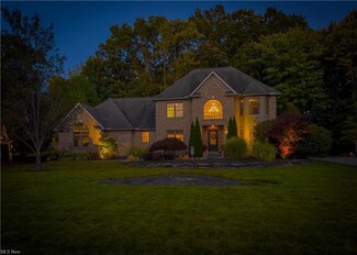 1845 Brittainy Oaks Trail NE, Warren, OH 44484