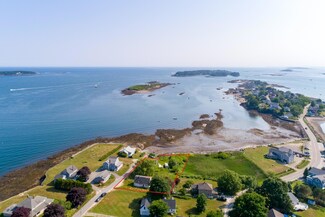 20 Graveyard Point Rd, Harpswell, ME 04079