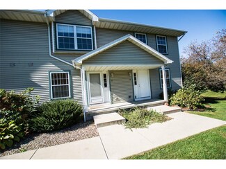 106 Lincoln Ave Unit H, Lisbon, IA 52253